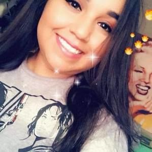 Meet your Posher, Valerie